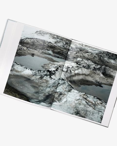 THE TIME RULED BY SNOW