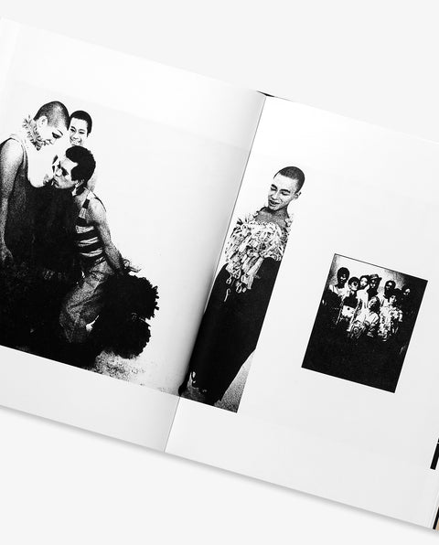 Daido Moriyama: Japan, A Photo Theater (English Edition)
